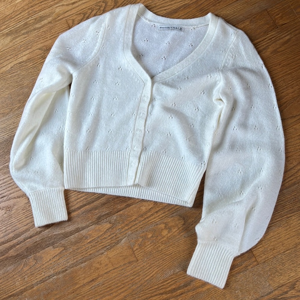 Abercrombie & Fitch Cream Sweater Size XS